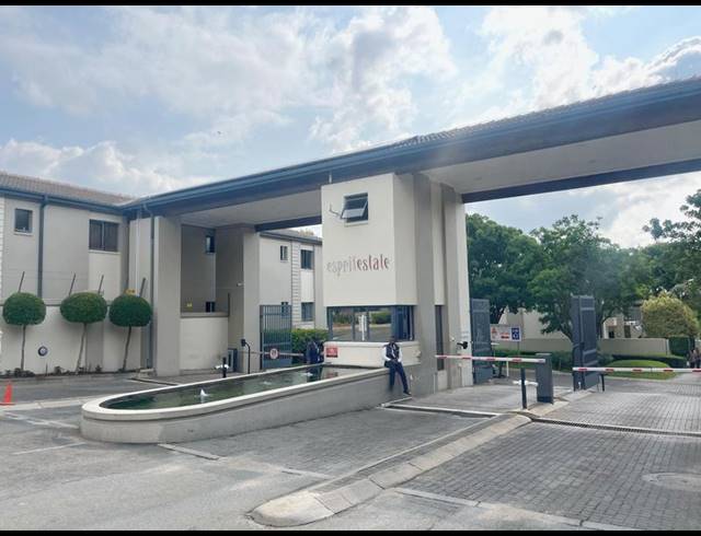 2 BEDROOM PROPERTY TO RENT IN WENDYWOOD